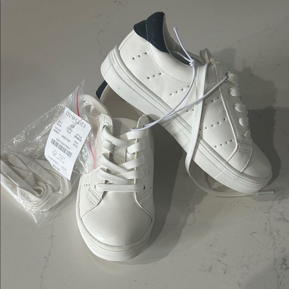 Crewcuts NWT tennis shoes